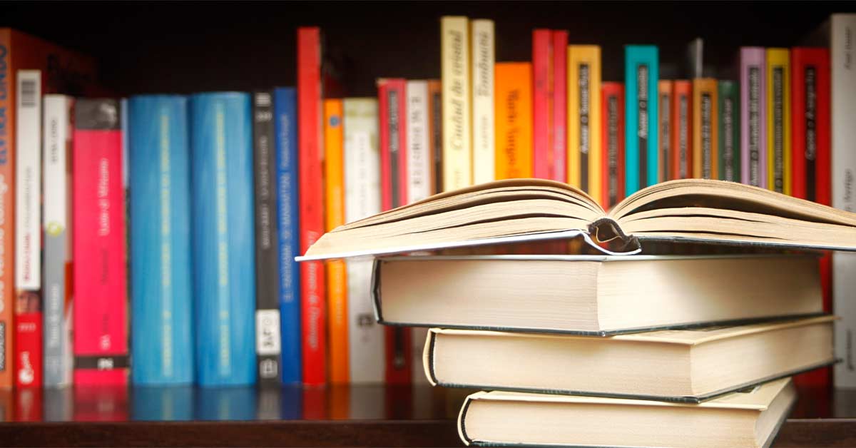 Strength and Conditioning Books|Three book covers: Science and Practice of Strength Training with an athlete; Ultimate MMA Conditioning with a fighter; Extreme Ownership with a bold black design